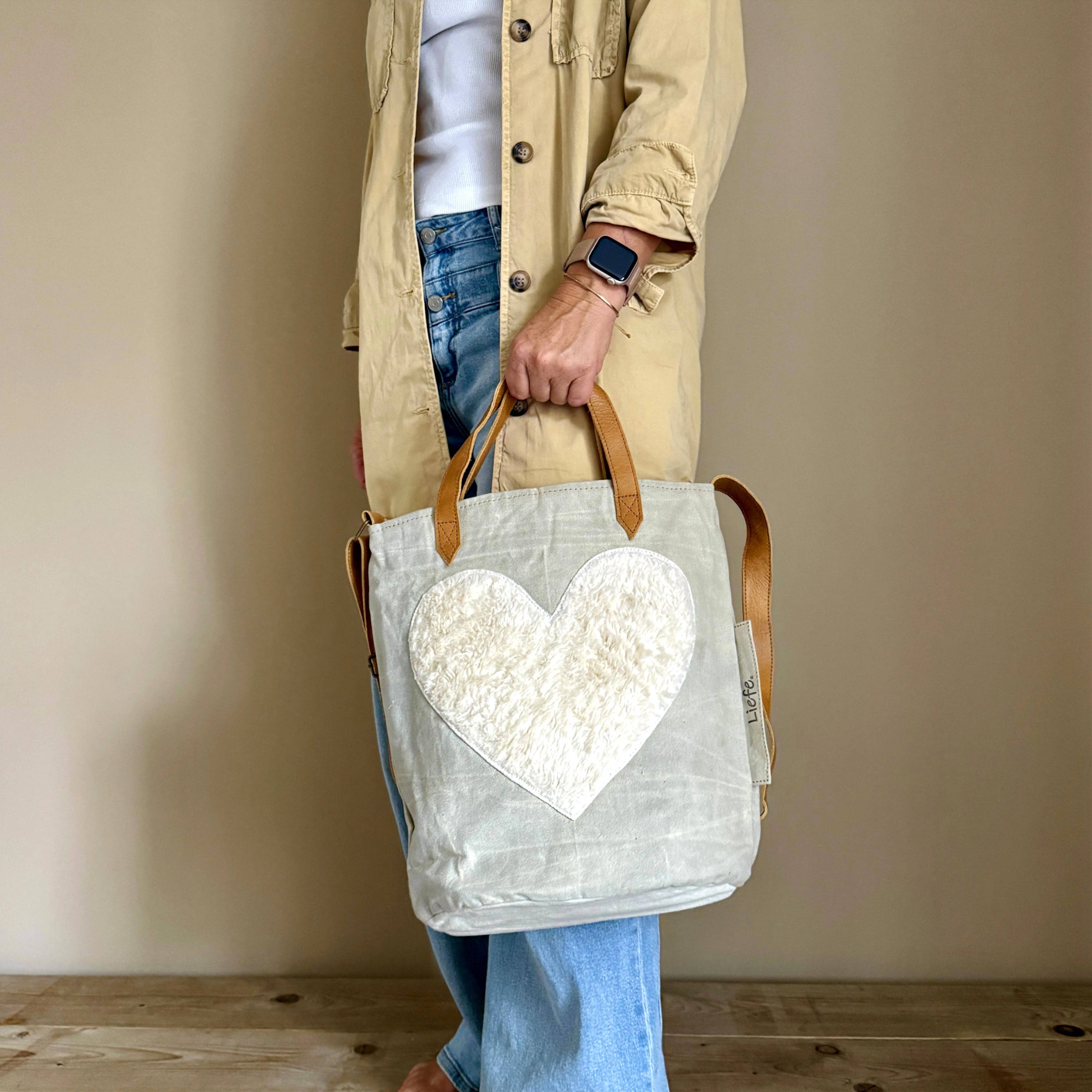Liefe NL - Vente Sac porté épaule – femme - BucketBag teddy heart (vintage clair)3
