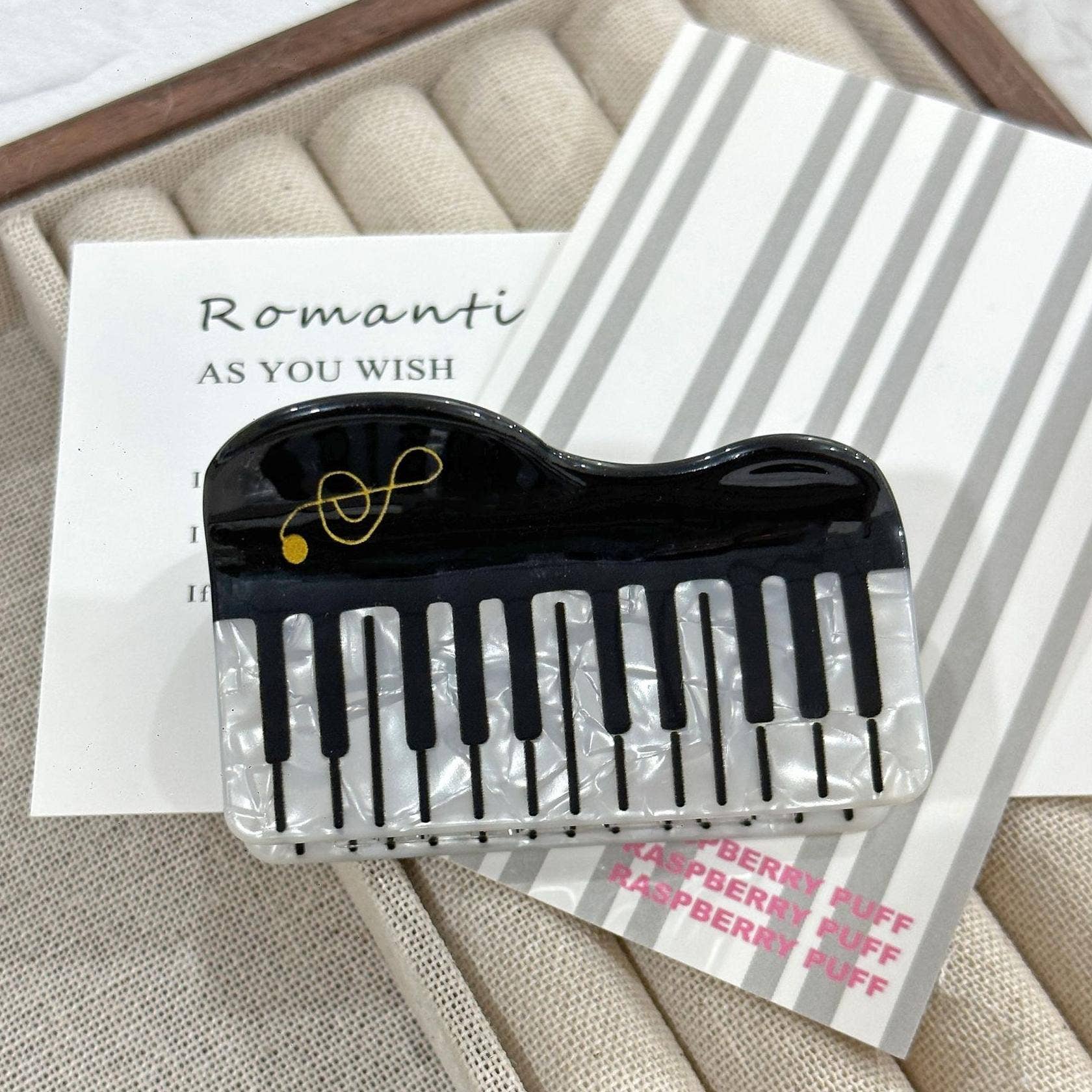 SoapElenGlen - Wholesale Hair Clip - Women's - Simulation Musical Notes Guitar Piano Hiar Claw Clip1