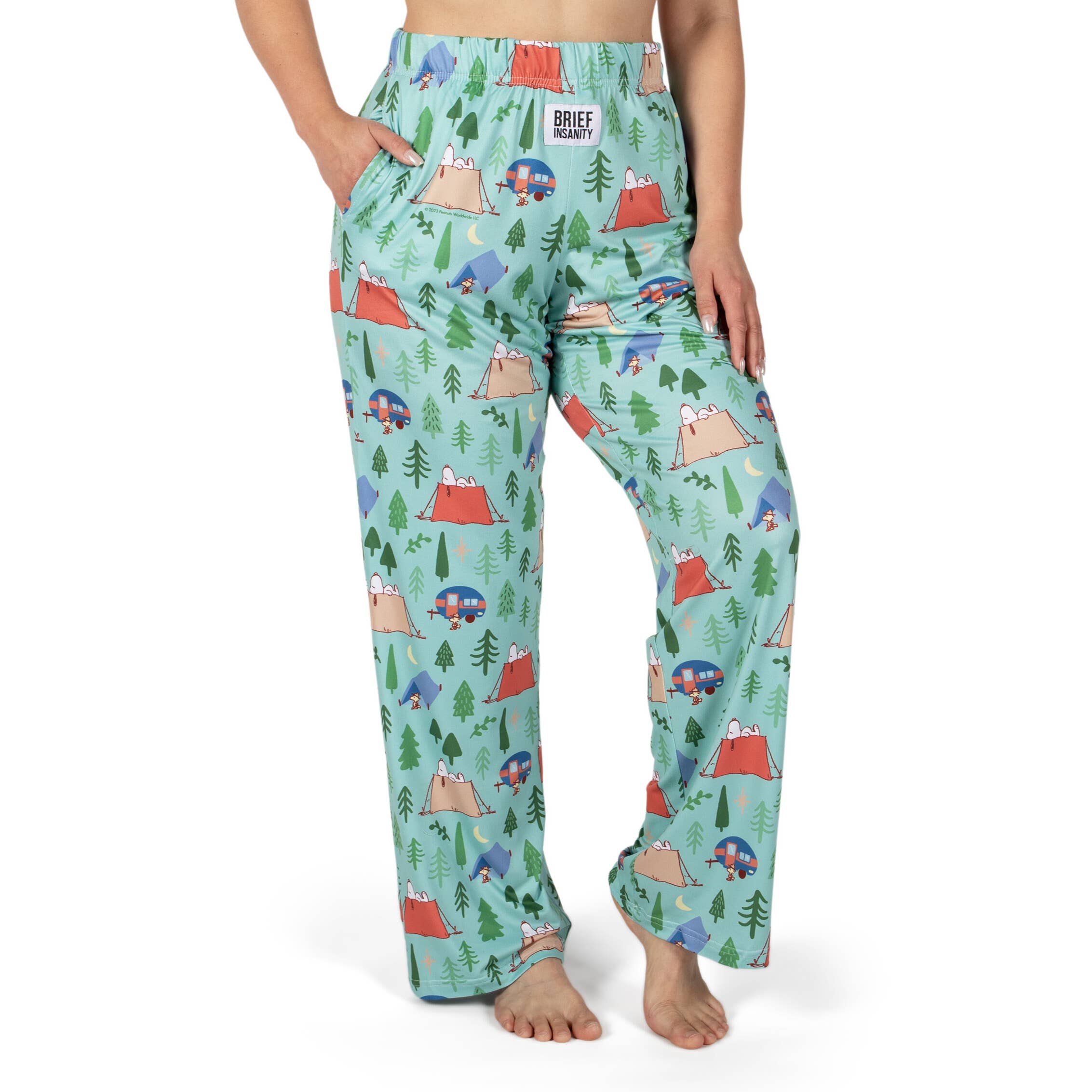 BRIEF INSANITY - Wholesale Lounge joggingbroek/joggingbroek - Dames - Snoopy Camping Allover loungebroek2