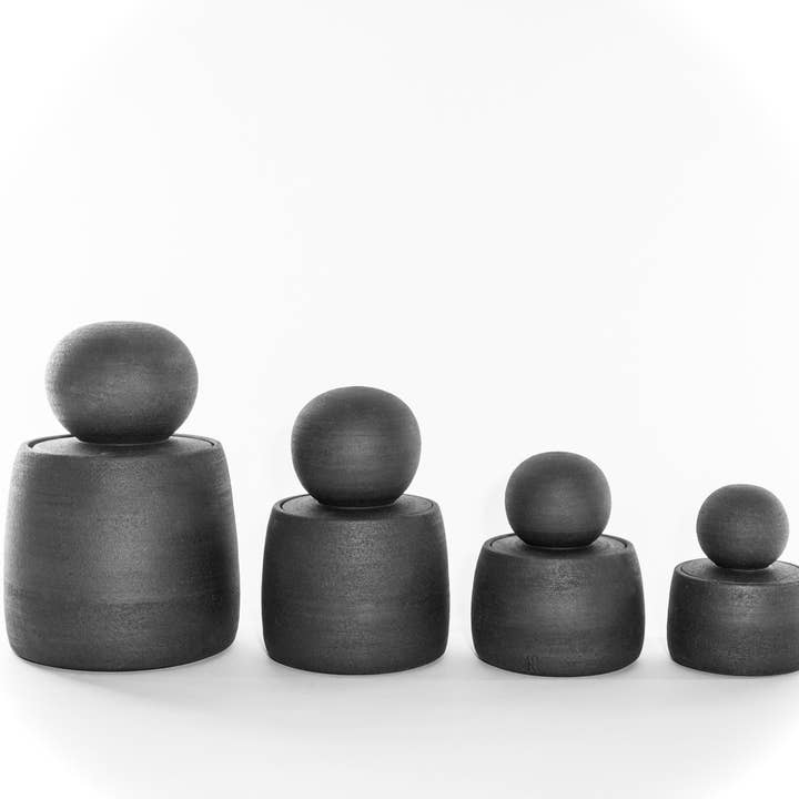 MH STUDIO – wholesale Prydnadsburk – Kolsvarta förvaringsburkar1