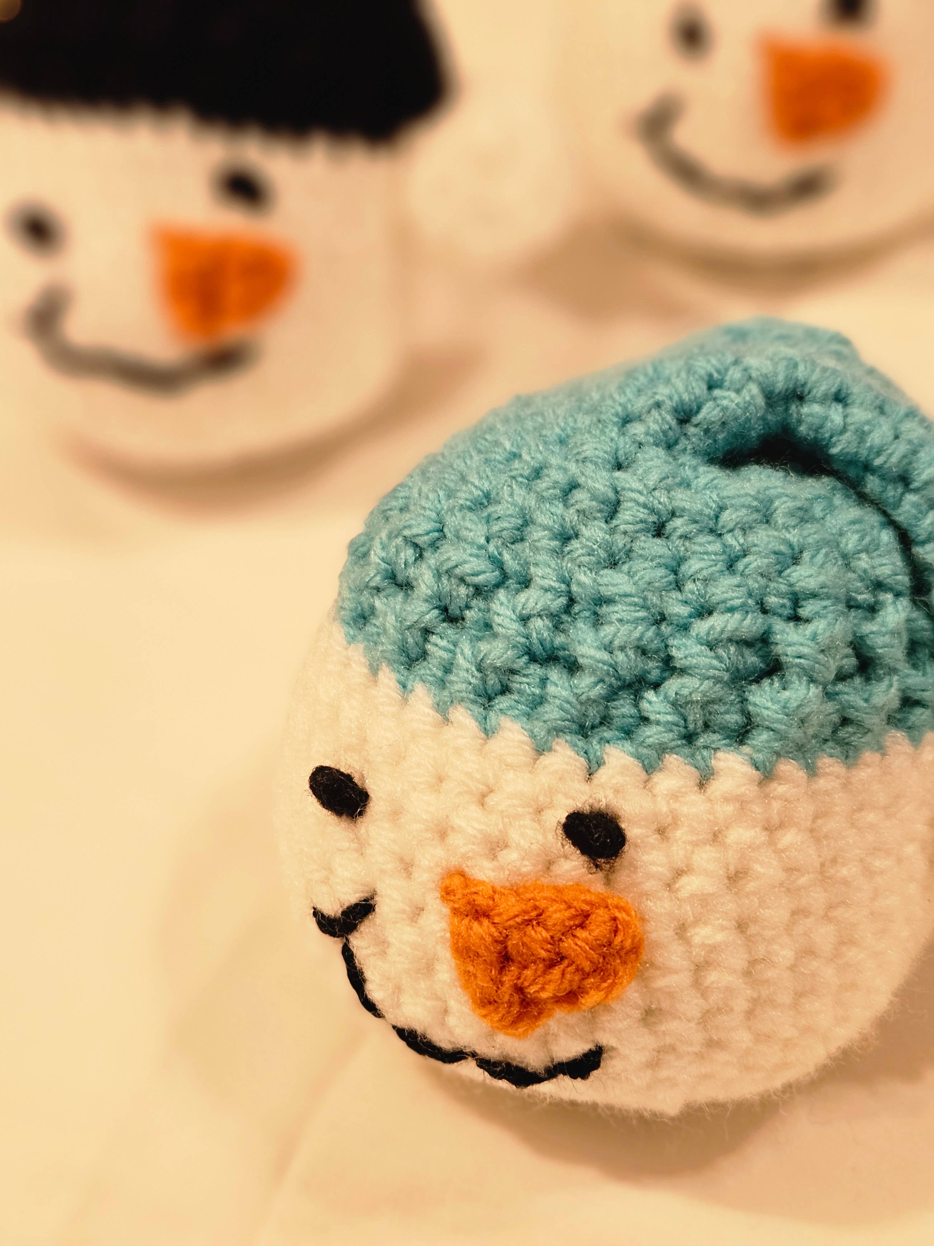 Roots Spice – Großhandel Weihnachtsschmuck – Handgefertigter Schneemann (6er-Pack) — Hergestellt in den USA7