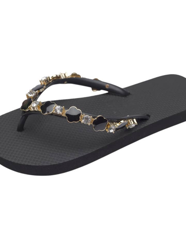 LOLA for wholesale by CHANCLAS by simone herrera