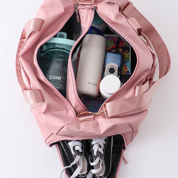 Aspen Rain Boutique - Wholesale Weekender Bag - Women's - Pink gym bag (bag only)11