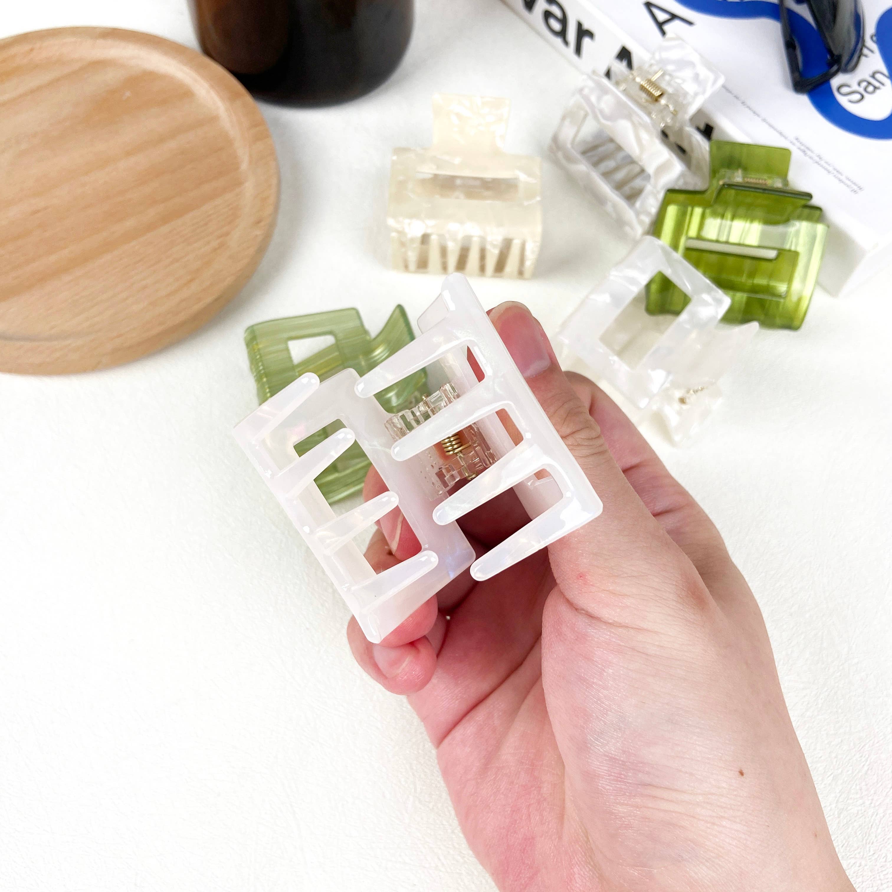 TheDivaSoap - Wholesale Hair Clip - Women's - Acetate Square Hair Clips Multicolor Small Claw Clip8