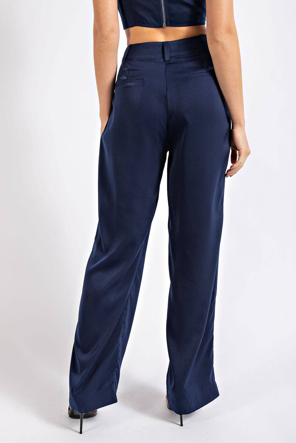 Edit by Nine - Vendita all'ingrosso Pantalone - Donna - Pantaloni in raso con tasche Tp24683