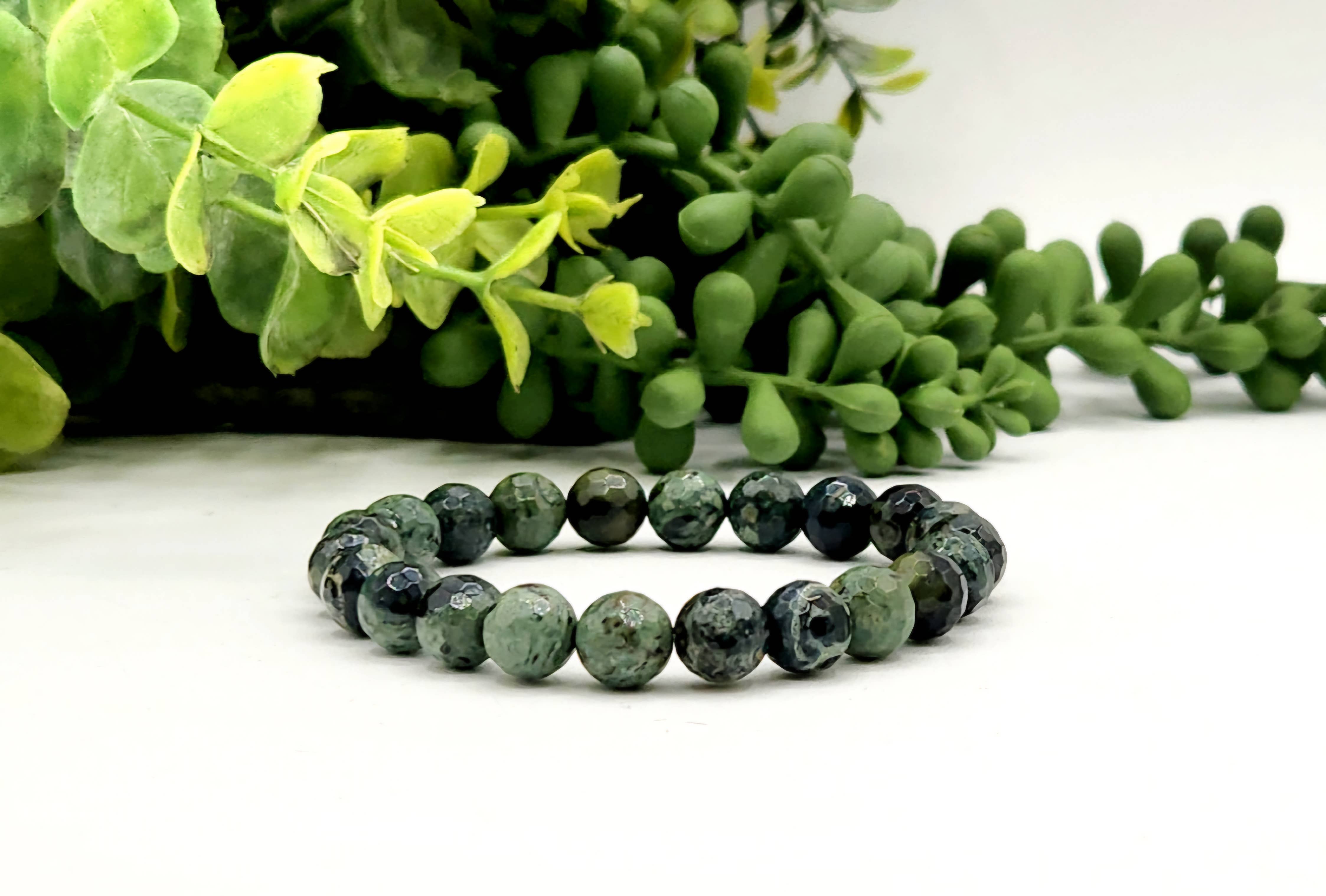 Meraki Gemstones - Vente Bracelet de perles - Bracelet extensible en jaspe Kambaba facetté 8 mm - Longueur 7,5"