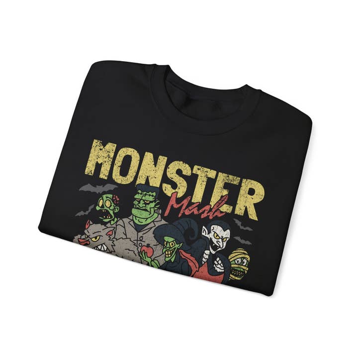 KILLER RETRO - Wholesale Graphic Sweatshirt - Unisex - Vintage Monster Mash Sweatshirt5
