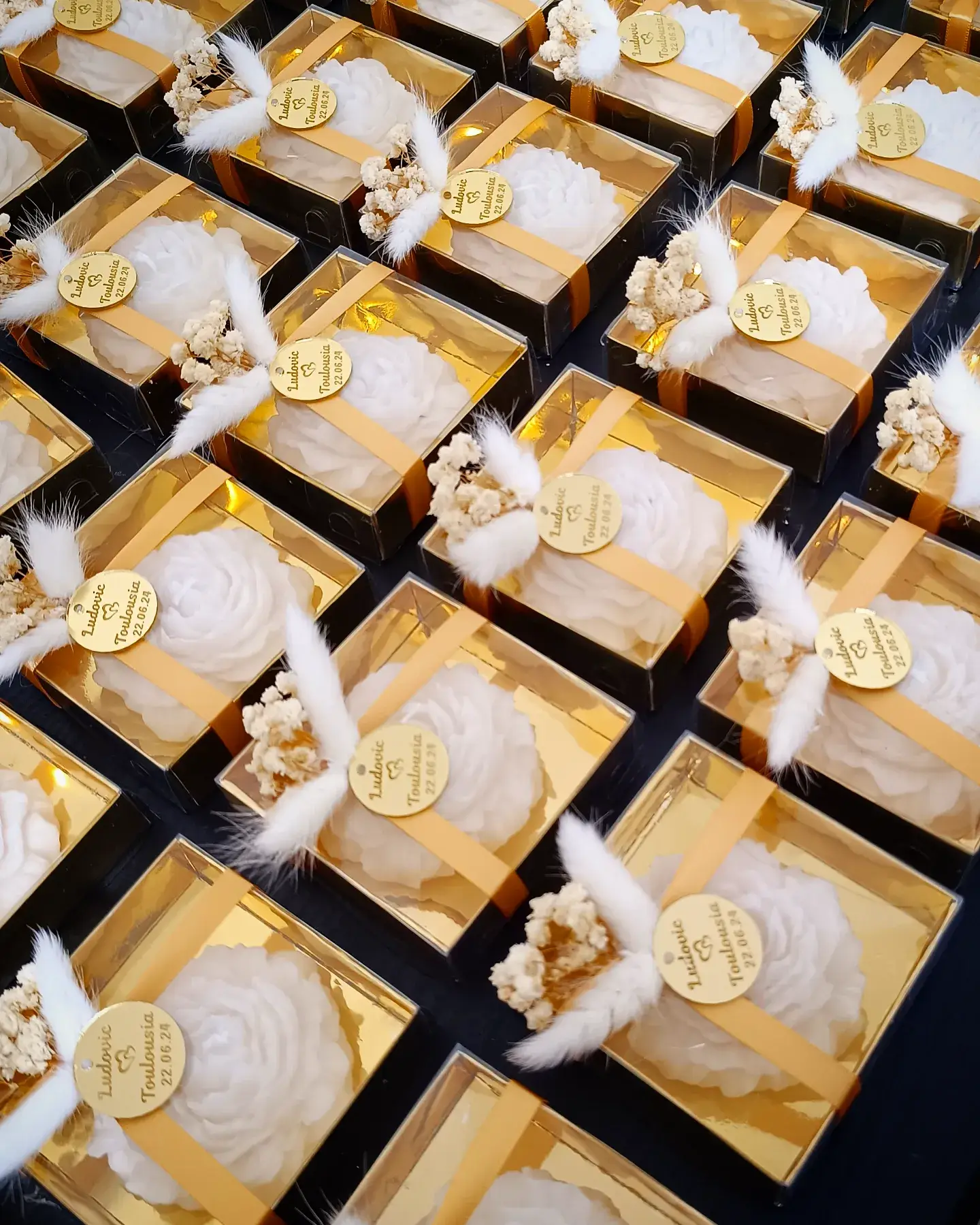 Prechi creations - Vente Bougie votive - Bougies personnalisées pour mariage en forme de pivoine1