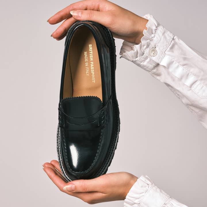 Mocassin de couleur noire - Art.BP1814 pour la vente par British Passport