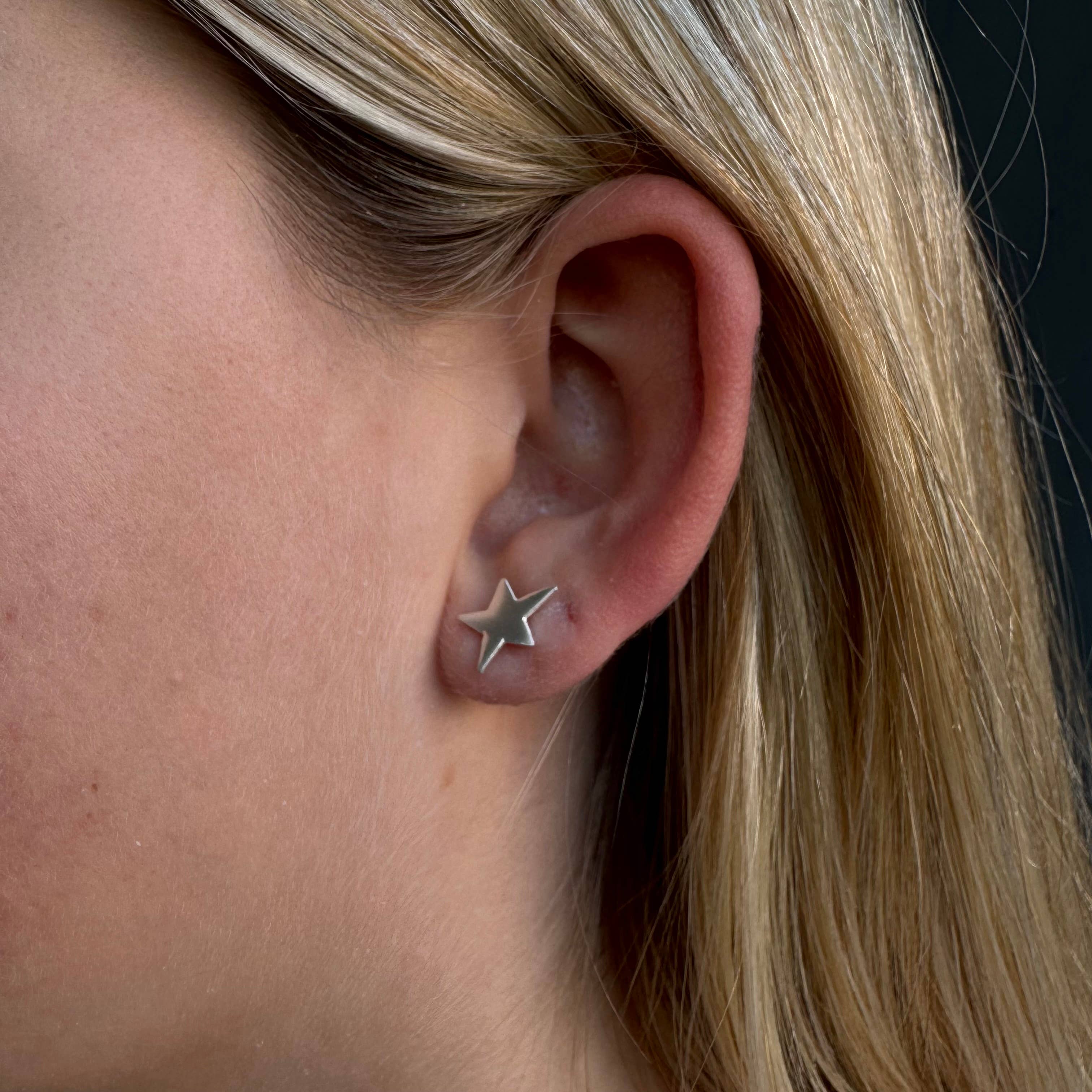 Philippa Roberts - Wholesale Stud/Post Earrings - Star Earrings in Silver or Vermeil1