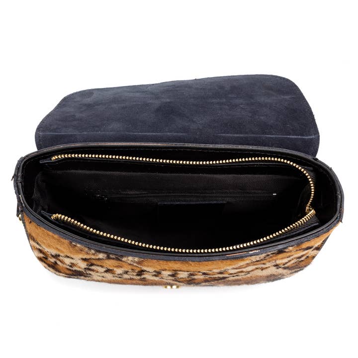 FIRENZE ARTEGIANI - Wholesale Shoulder Bag - Women's - Anghiari shoulder bag. Genuine Cavallino animal print leather.4