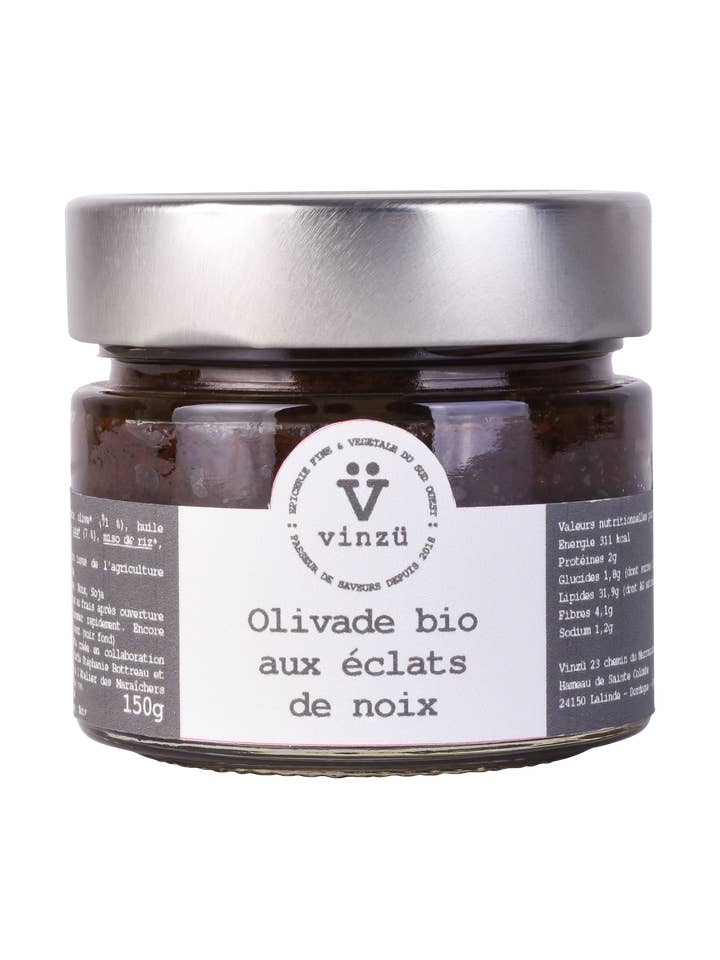 Organic olivade with walnut chips for wholesale by Vinzü