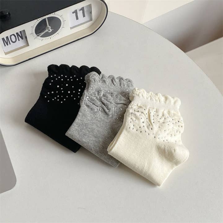 Funkyrel® Atzbranding Limited - Wholesale Socks - Women's - Rufia - Bubble Trim Solid Low-Cut Socks5