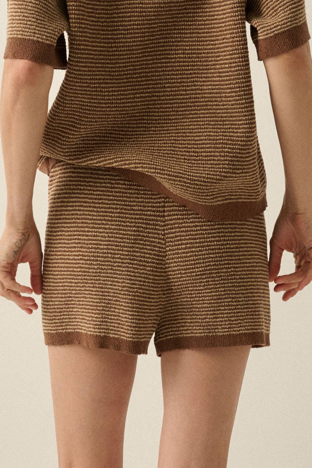 Promesa USA - Wholesale Shorts - Women's - Striped Knit Wide-Leg Drawstring Sweater Shorts17