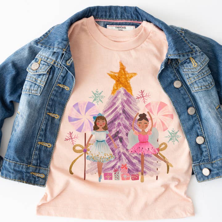 Par.tees by Party On! - Venta al por mayor Camiseta serigrafiada - Niños - Camiseta gráfica juvenil de Cascanueces navideño para niños.3