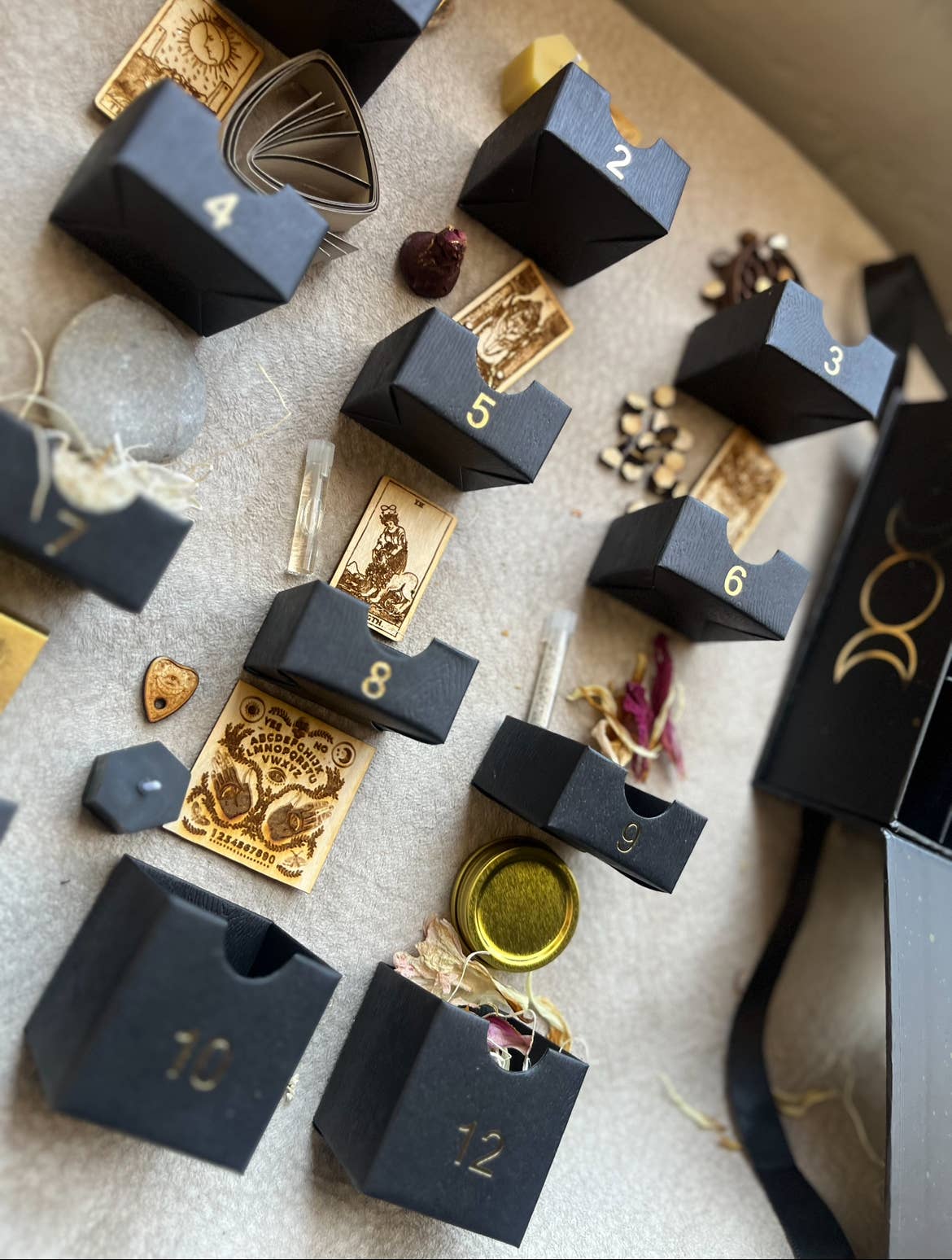 The Chaotic Good (previously The Great Cosmic Trust) - Wholesale Meditation Supplies - YOUR RITUAL YEAR (advent ) FULL sealed ( 1 FULL BOXES ) 1