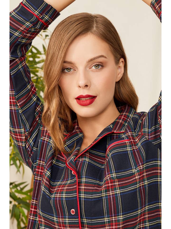 ENNA MODA – wholesale Sleepwear set – Women's – EXCLUSIVE EDITION PLAID DESIGN FRONT BUTTONED CHRISTMAS PYJA5
