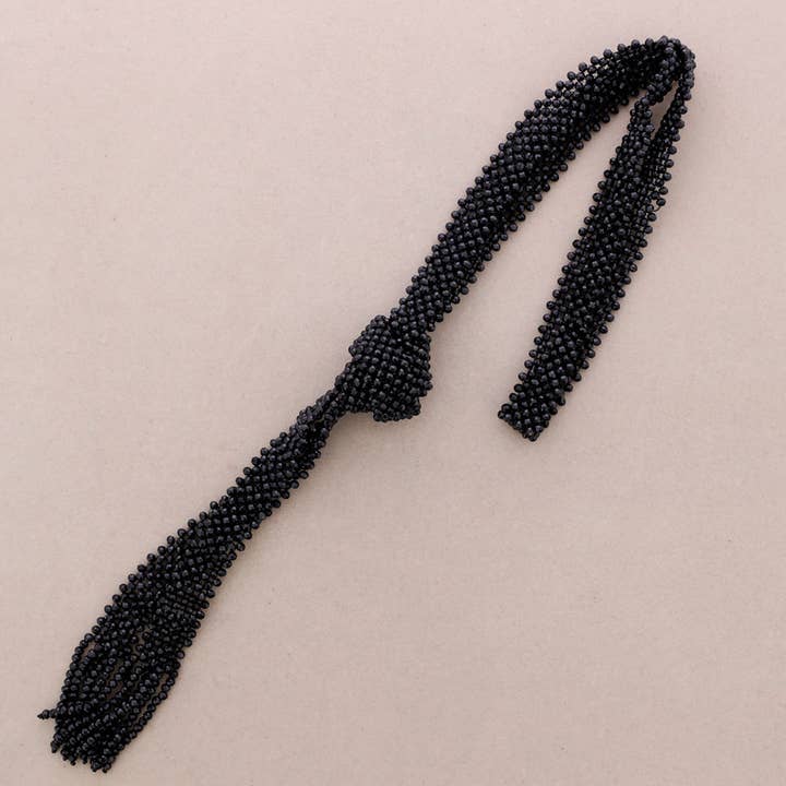 Long collier à cravate en cristal à facettes pour la vente par Sonata