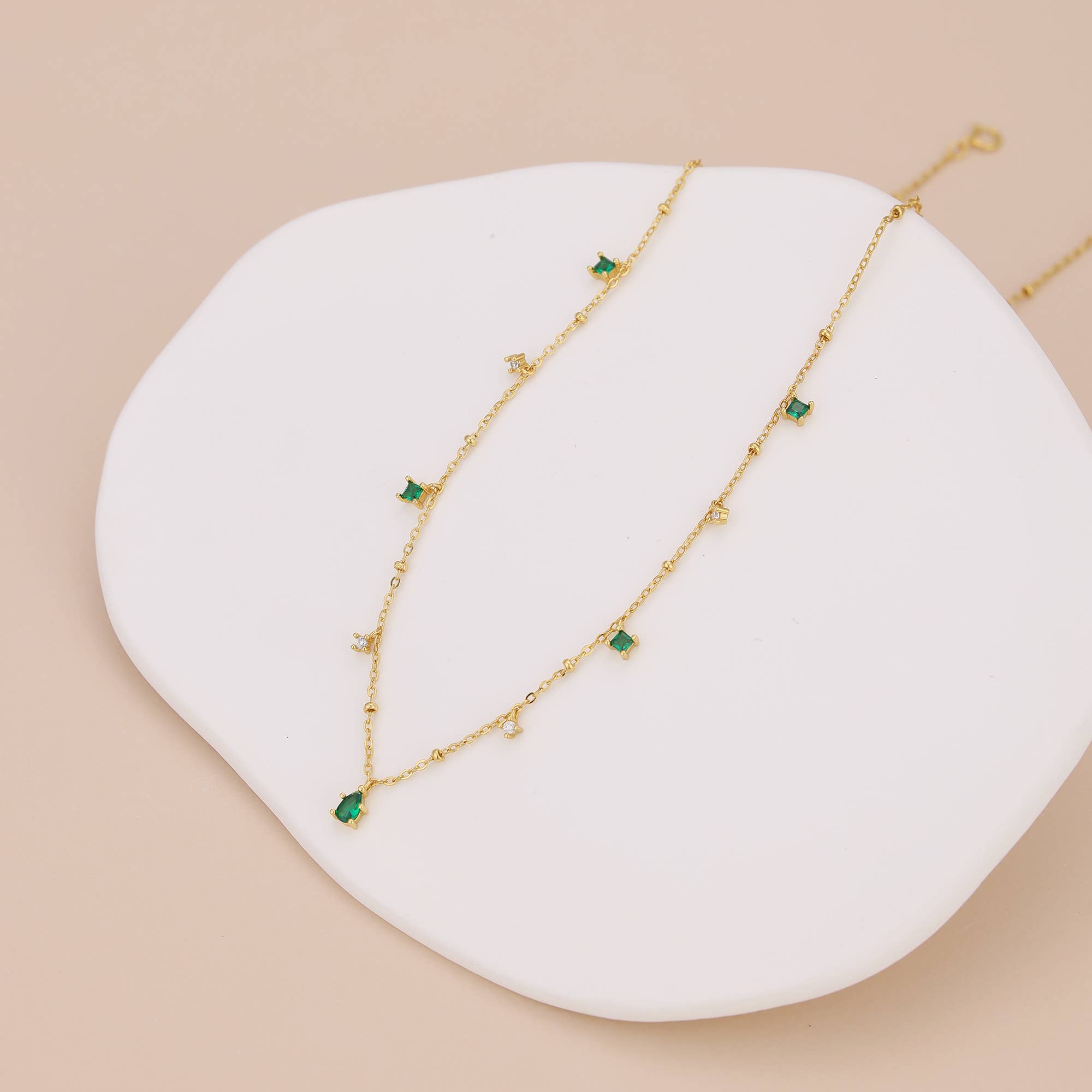 Melange Blanc - Wholesale Pendant/Charm Necklace - N010 dainty emerald station satellite chain necklace4