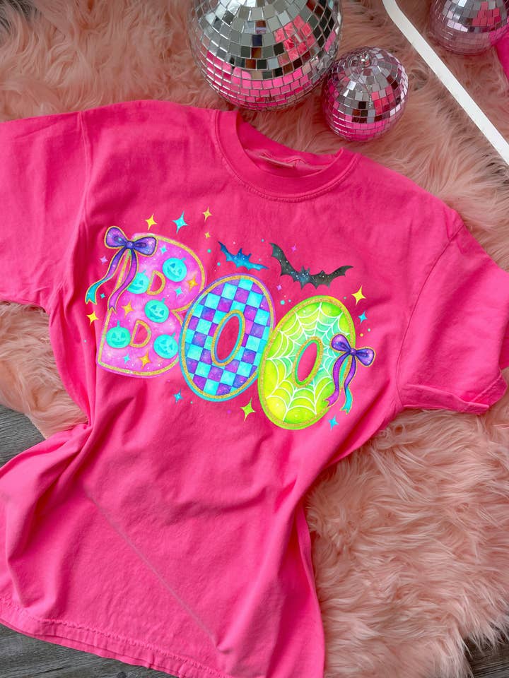 Front Porch Boutique - Wholesale T-Shirt (Graphic) - Women's - Neon Boo Short Sleeve Tee0