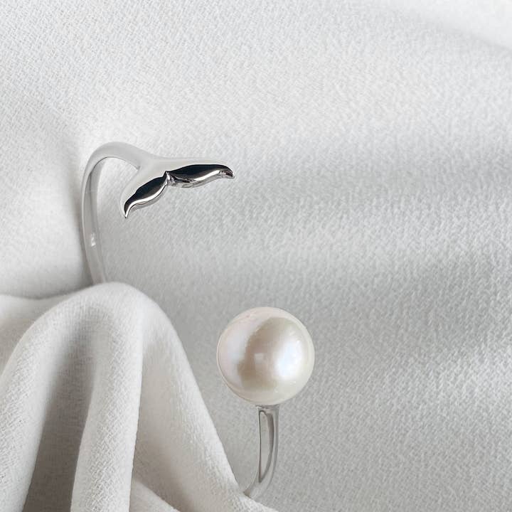 Mermaid tail Bangle Silver for wholesale by Findingyoyo