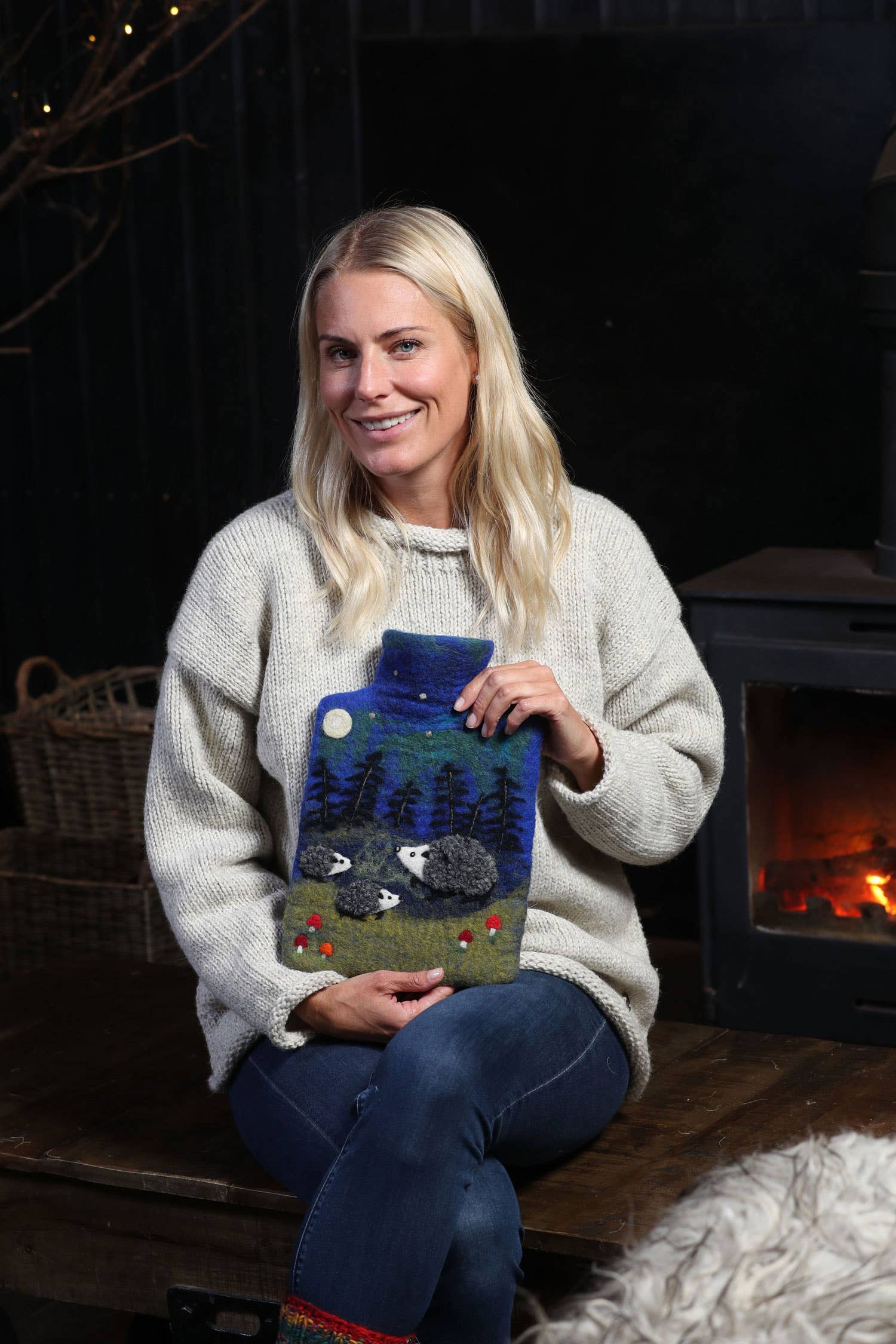 Black Yak Ltd - Wholesale Hot/Cold Compress - Hedgehogs Felt Hot Water Bottles - Fair Trade5