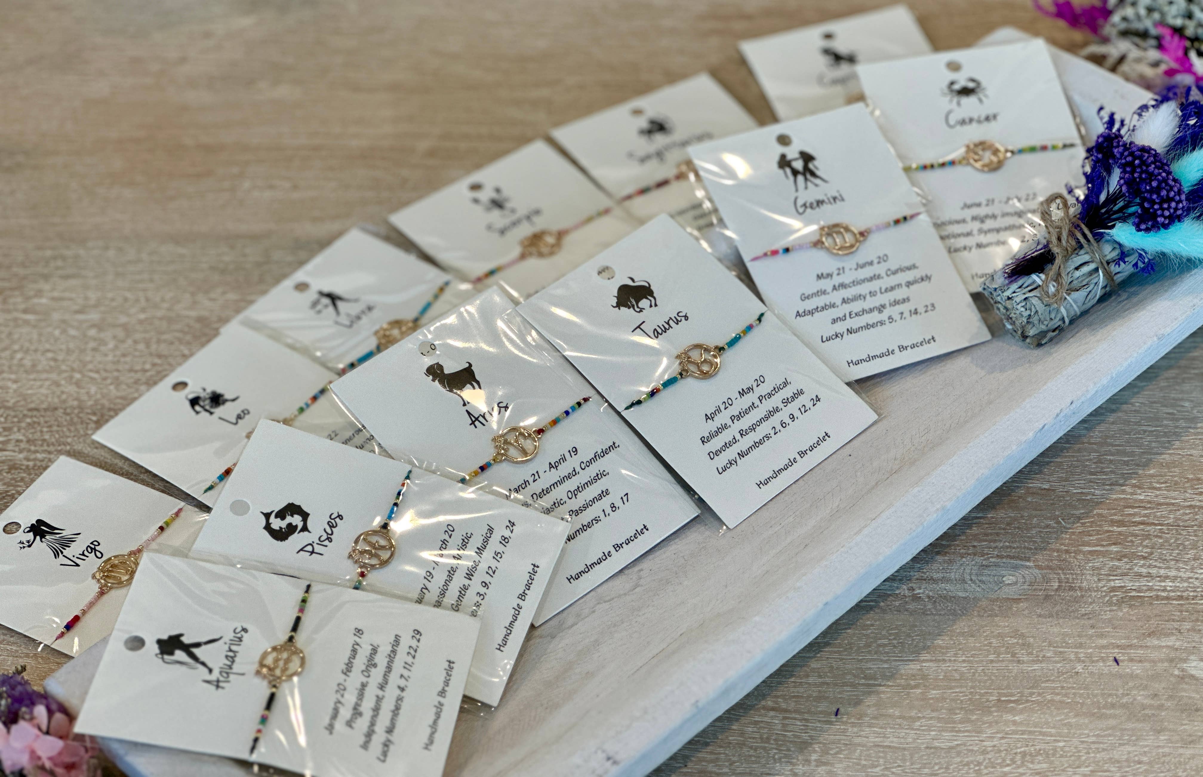 Picki Nicki – wholesale Beaded bracelet – Zodiac Sign Beaded Charm Bracelets Set of 362