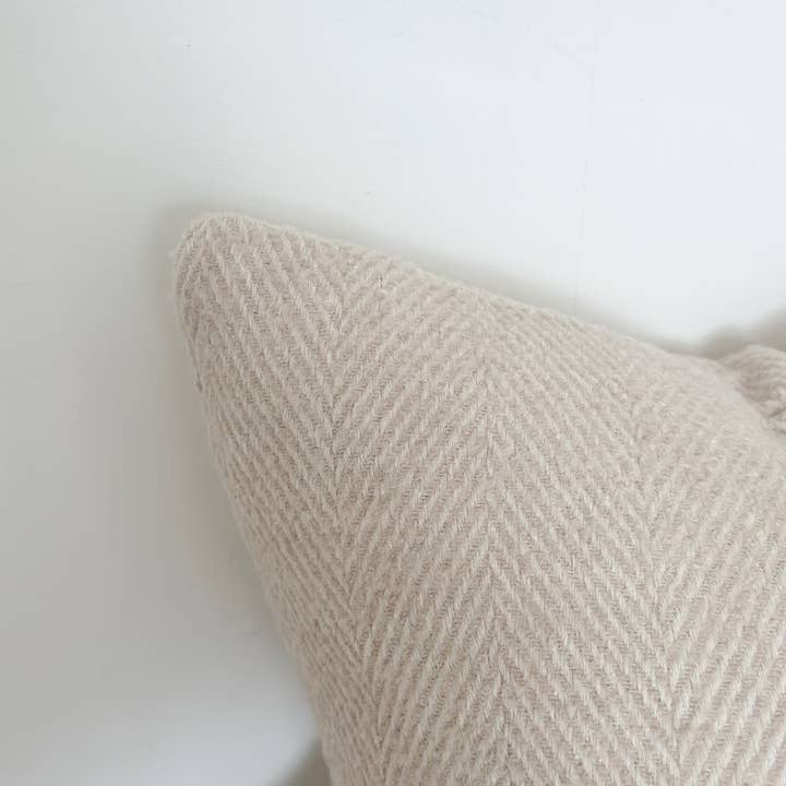 Ellenvale Trade - Wholesale Throw Pillow Cover - Lottie Wool Cushion Cover 45x45 - Beige Herringbone