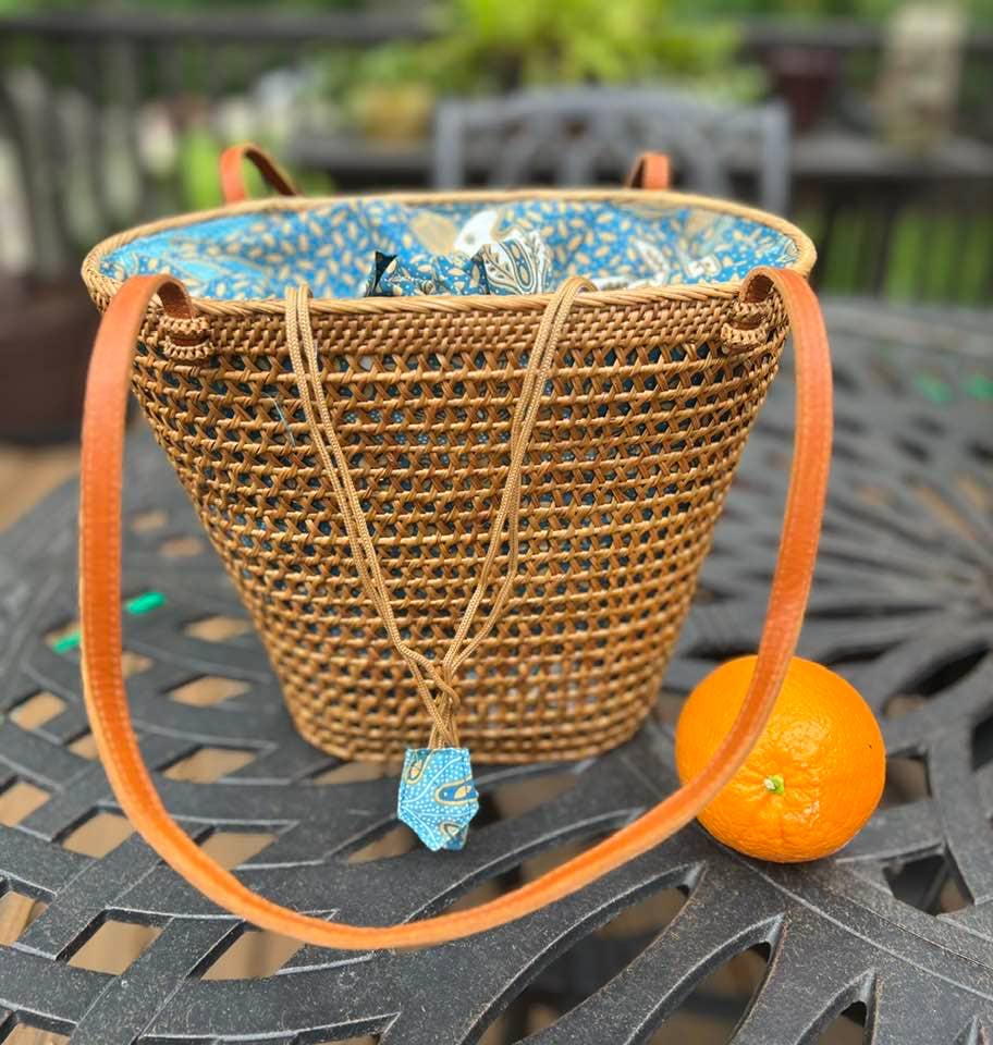 The Winding Road - Wholesale Tote Bag - Women's - Ata Vine Open Weave Bucket Tote Bag with Batik Print Lining5