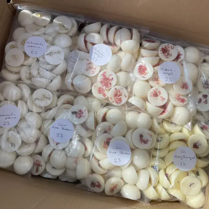 Amber Hue Candles – wholesale Wax melt – Top up - Pick & Mix your own botanical wax melts  12