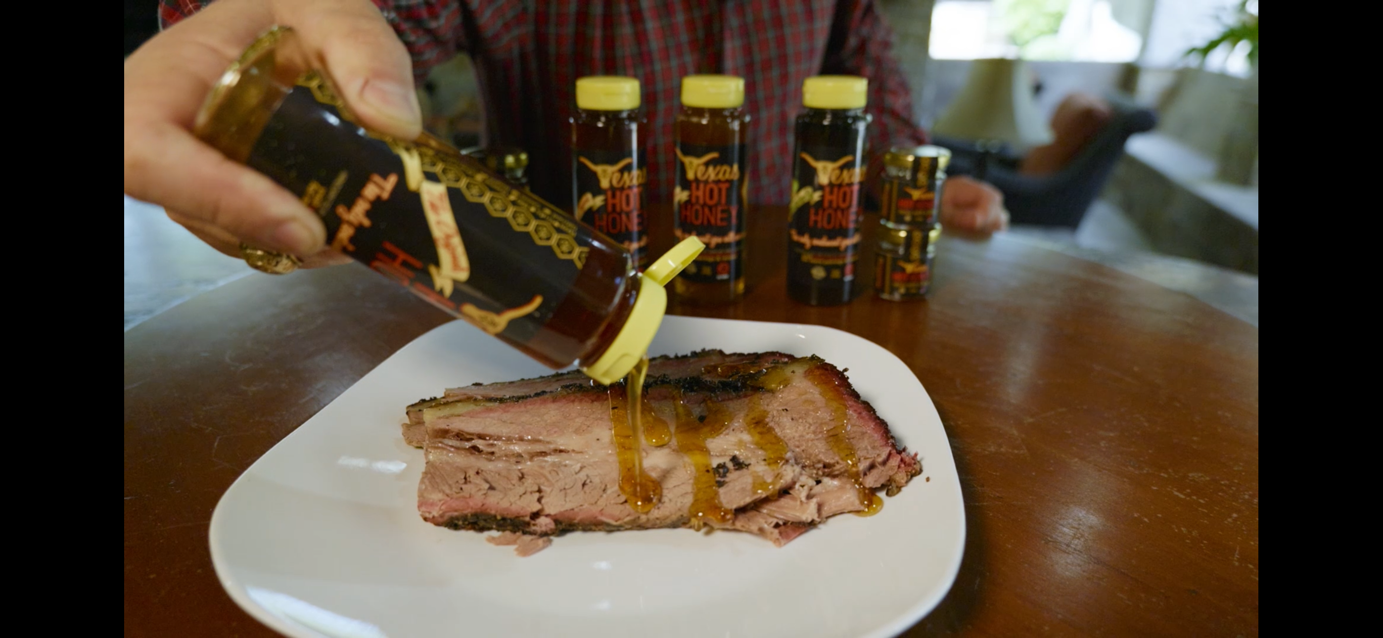 Texas Hot Honey - Vente Sauces piquantes - Miel épicé du Texas, KILLER BEE, EXTRA FORT ! Bouteille de 12 oz (Caisse de 9)7