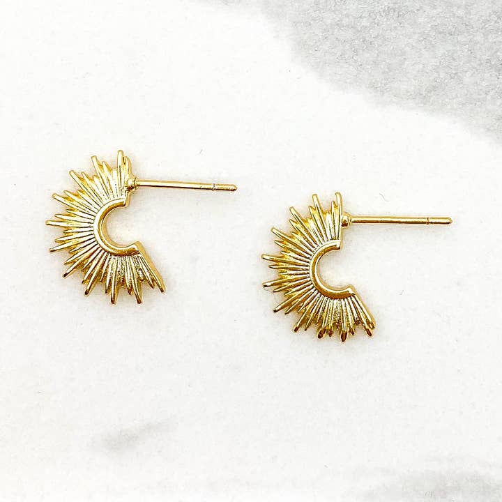 Sunburst Stud Øreringe for engroshandel hos Sacred Soul Design Co.