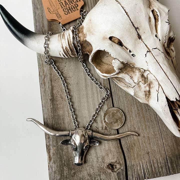 Boho Ranch Shop - Wholesale Pendant/Charm Necklace - Large Longhorn Pendant Steer Western Necklace5
