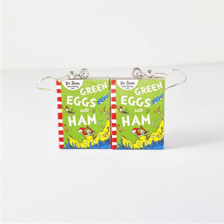 Cheeky Little Monkeys Jewellery – wholesale Hängande örhängen – Gröna ägg och skinka bokörhängen