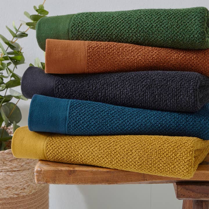 Textured Weave Towels Blue for wholesale on Faire4