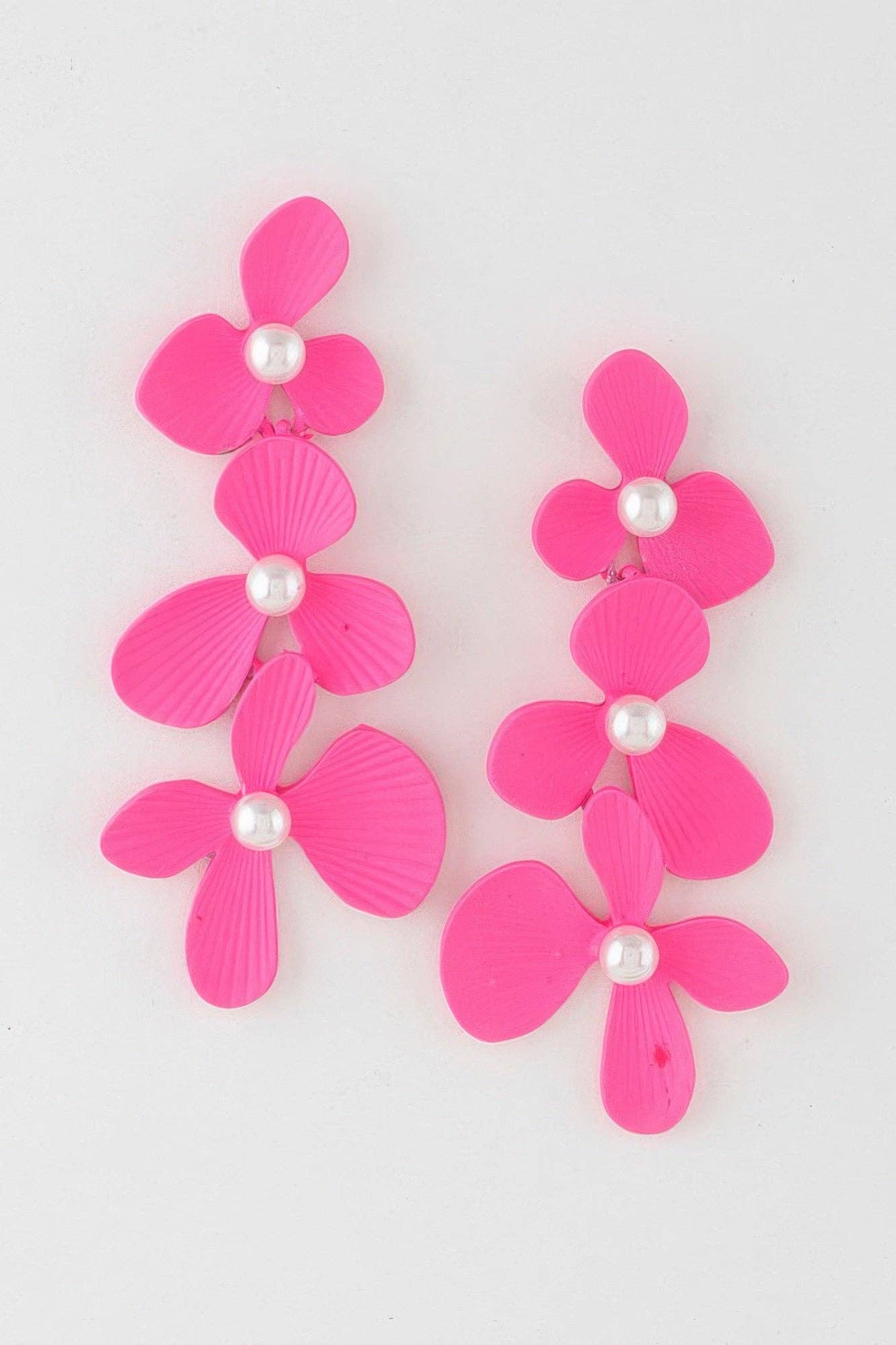 CC Wholesale Clothing – wholesale Dangle earrings – Triple Flower Shell Earrings