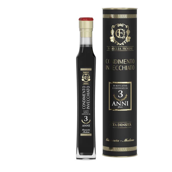 Familiereserve af eddikeret kogt druemost - LAGRET for engroshandel hos Acetaia Famiglia Fiorini