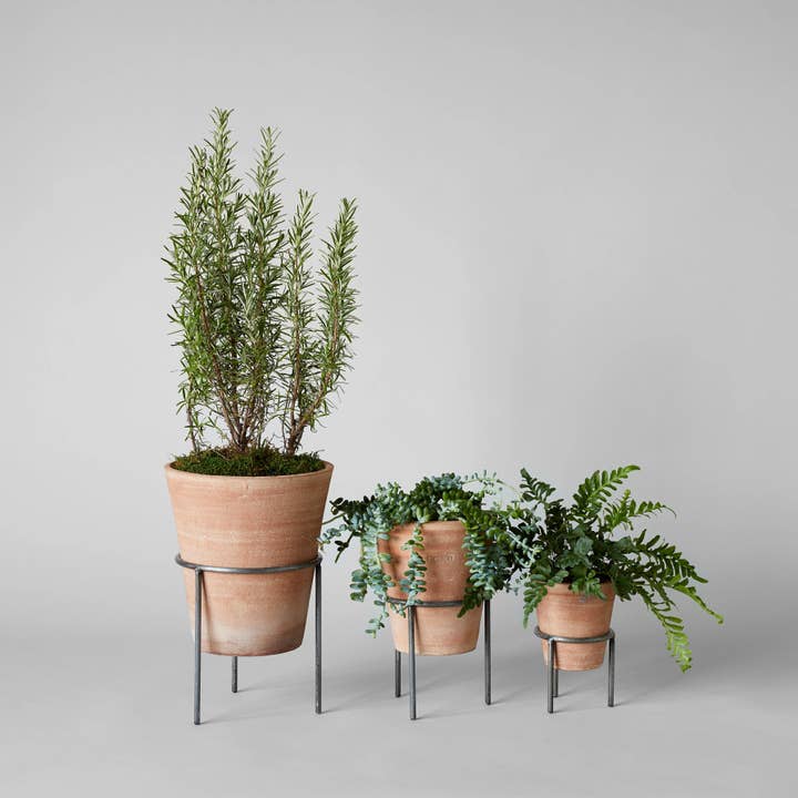Bloomist - Wholesale Plant Pot Stand - Wrought Iron Planter Stand