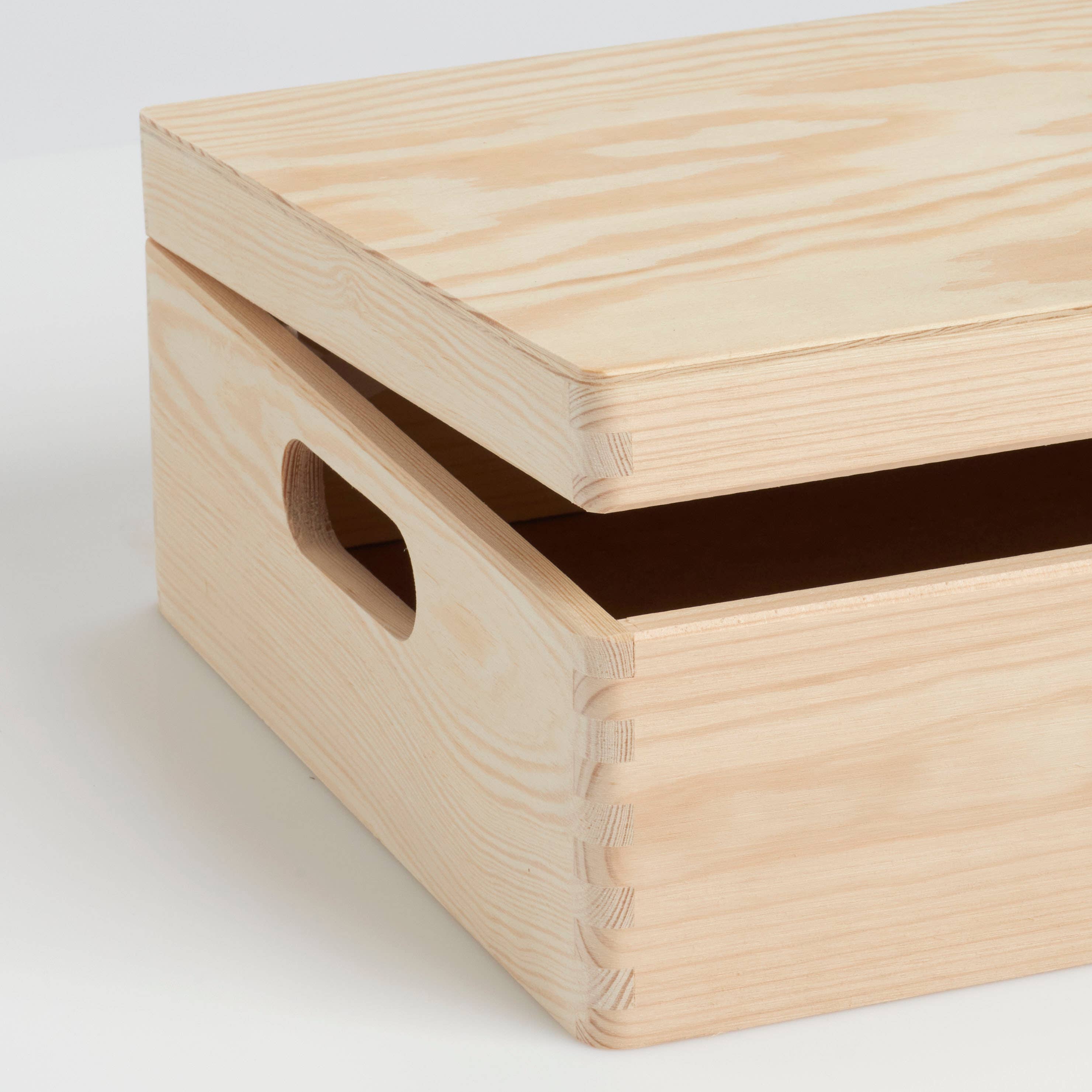 nature Multipurpose Box with Lid, Softwood FSC 100% #2 for wholesale on Faire2