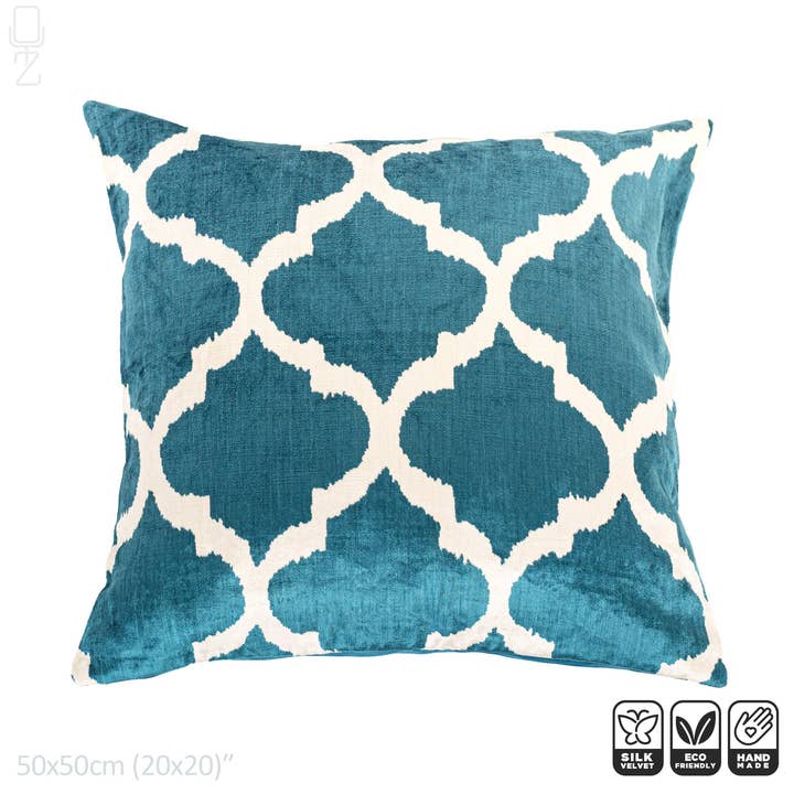 Housses de coussin décoratives traditionnelles en velours bleu turquoise pour la vente par OyzShop