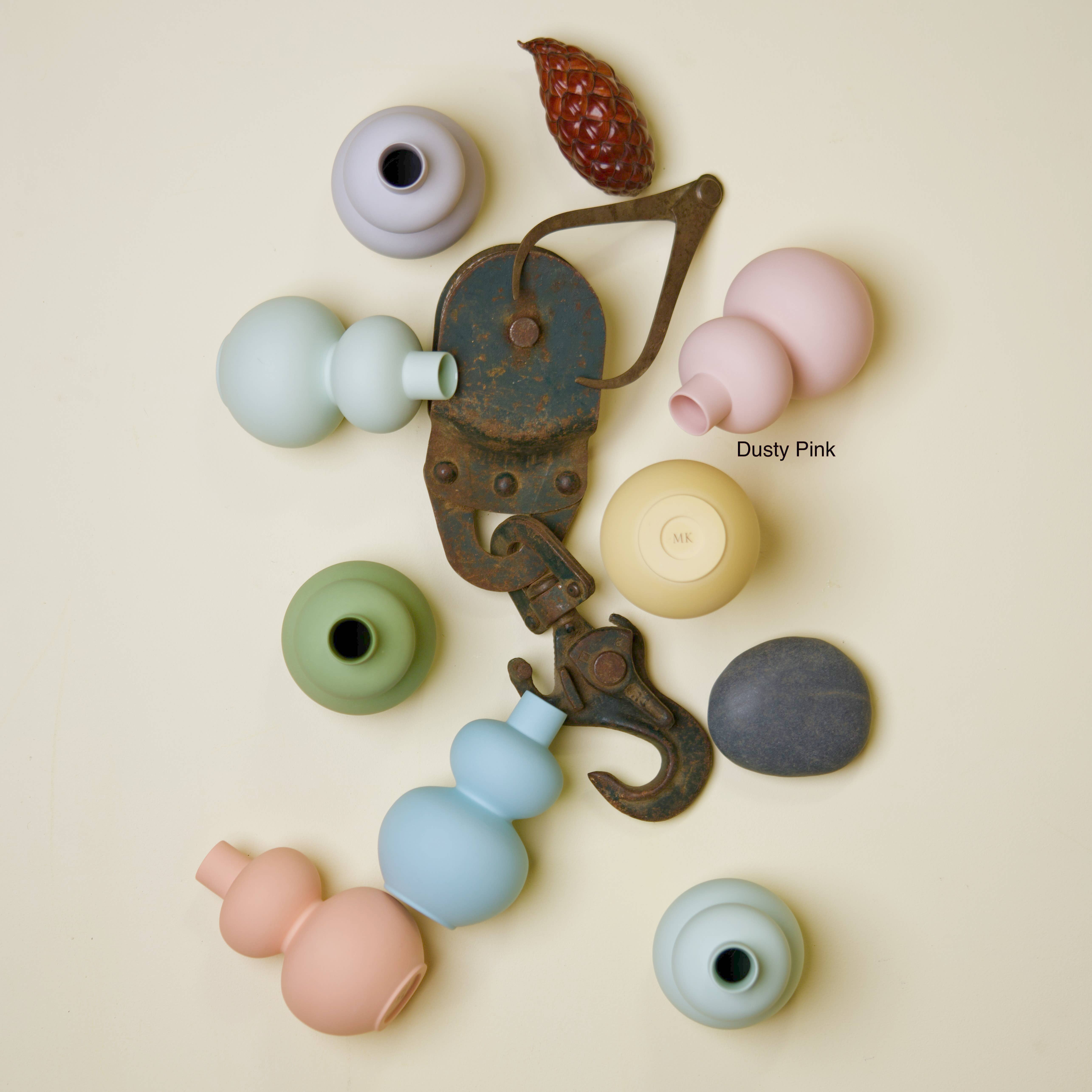 Middle Kingdom - Vendita all'ingrosso Vasi - Vaso Mini in Porcellana Opaca a Doppia Lobatura10