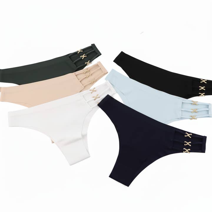 String tanga taille basse pour femme Texlina avec détail à lanières croisées pour la vente par TEXLINA