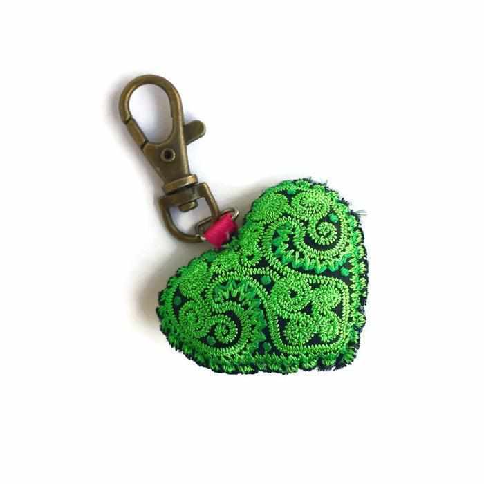Lumily – wholesale Keychain – Women's – Heart Hmong Embroidered Zipper Pull | Keychain - Thailand1