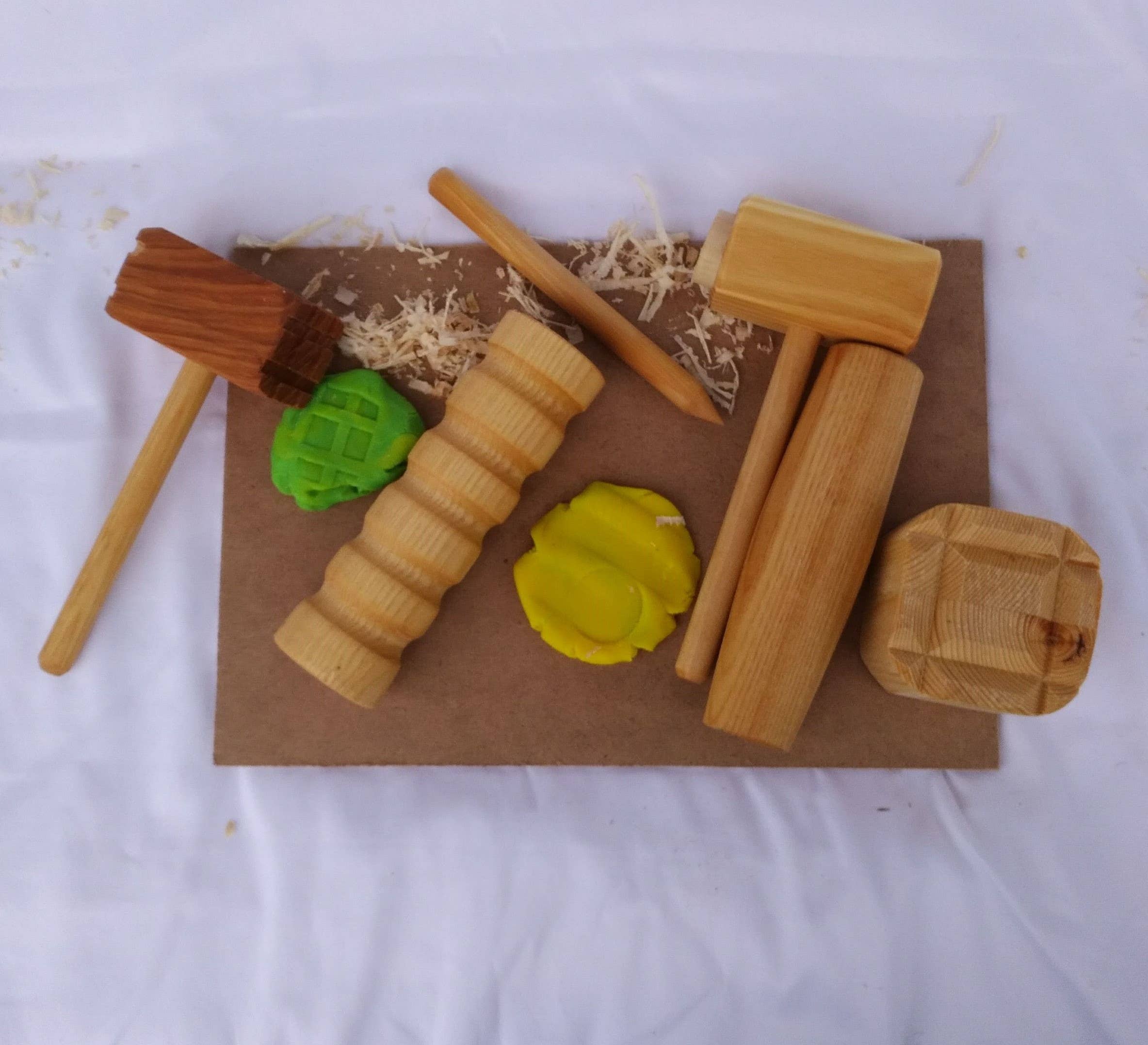 Toy Maker of Lunenburg - Wholesale Wood Toy - Kids - Play Dough Wooden Tools Set with Mats9