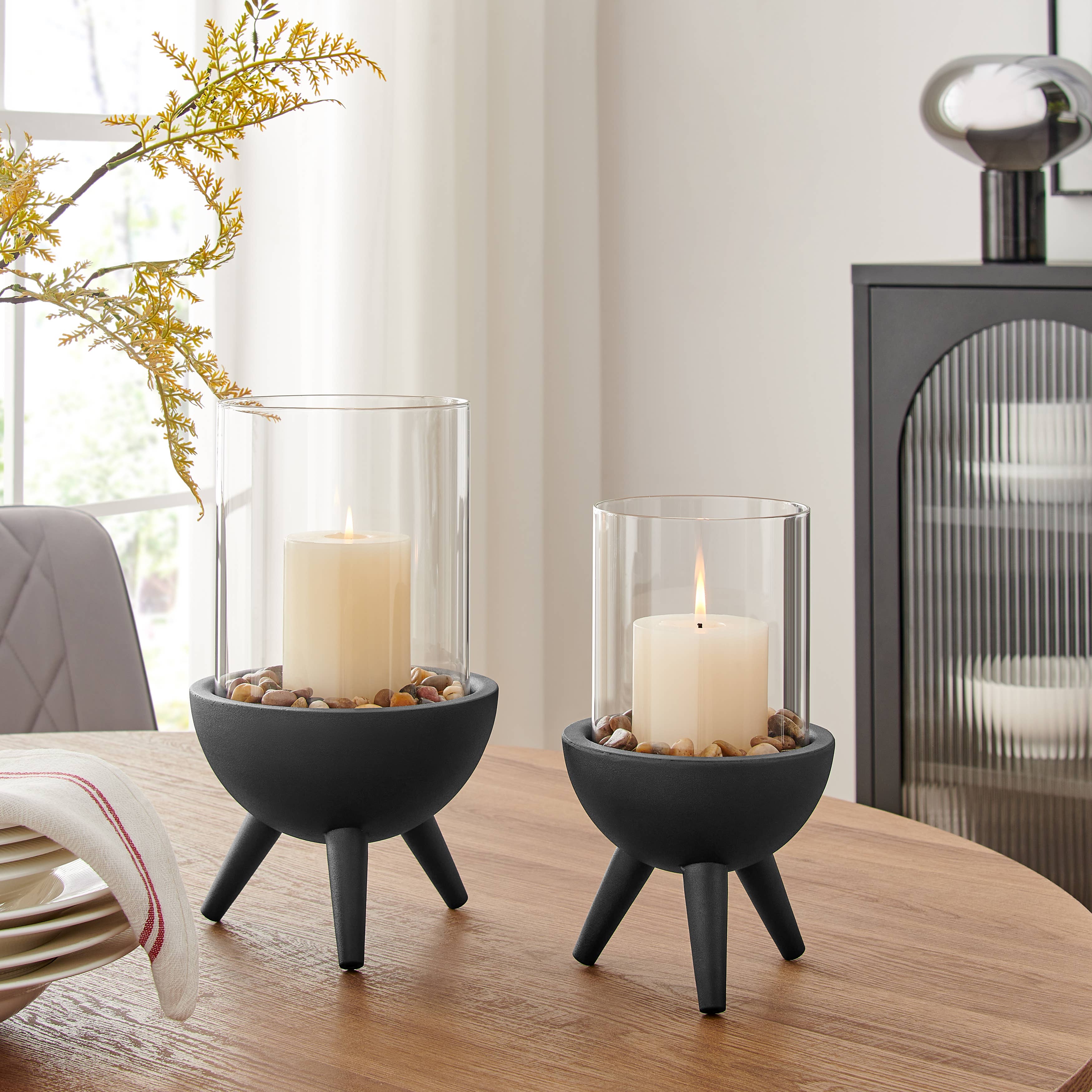 Danya B – wholesale Candle holder – Molta Modern Black Metal Pedestal and Glass Candle Holder18