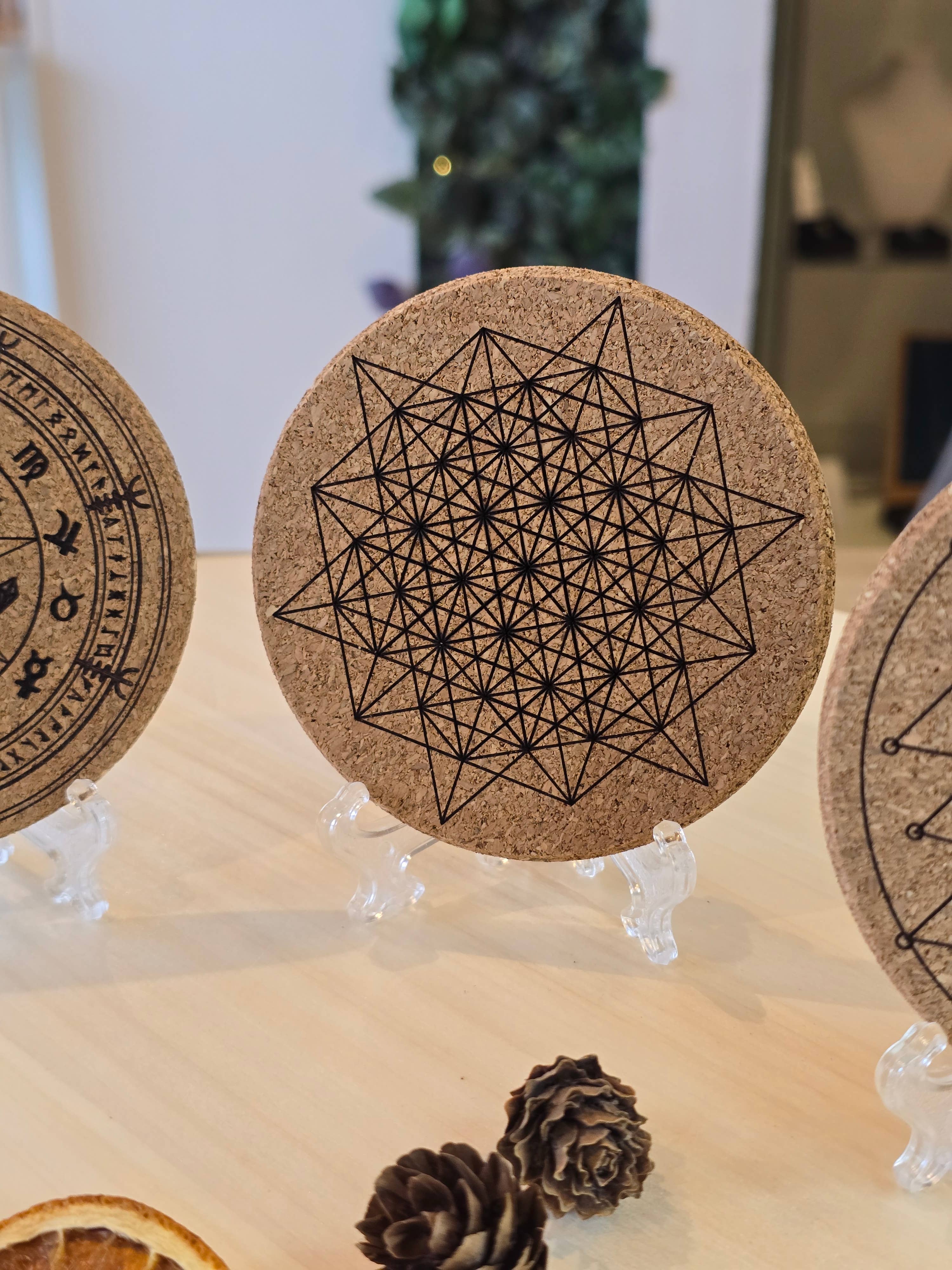 Crystal Cove Minerals – wholesale Crystal grid – Small Crystal Grid Cork Boards2