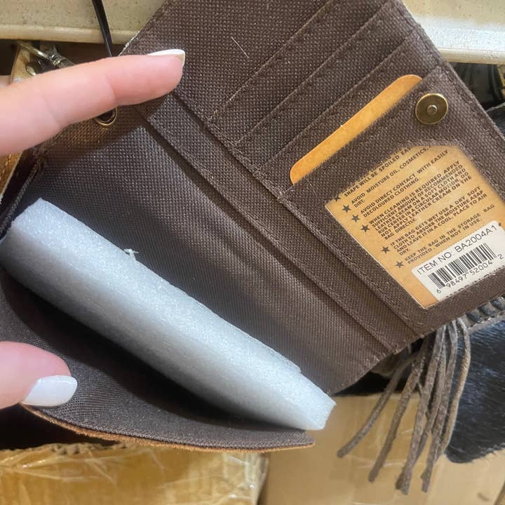 Broads Market - Venta al por mayor Bolso muñequera - Cartera muñequera de piel de vaca trenzada3