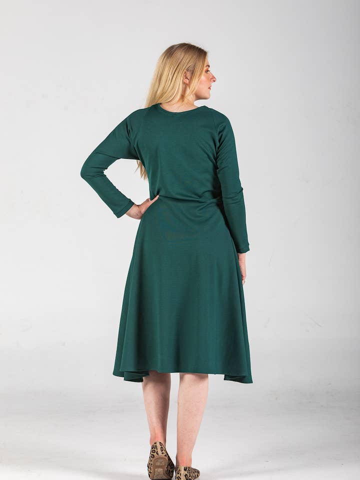 Knieriem Designs - Wholesale Dress - Women's - Long Raglan Sleeve Ponte Dress with Pockets and Full Skirt