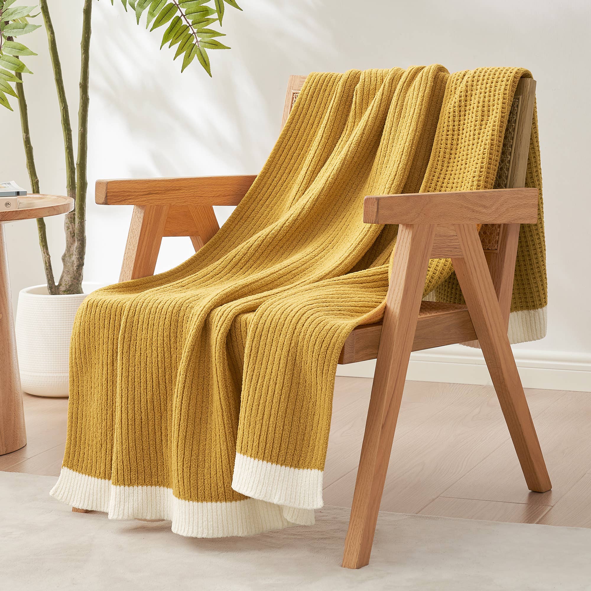 DreamValley - Wholesale Throw Blanket - AH Reversible Chenille Waffle Knit Throw Blanket15