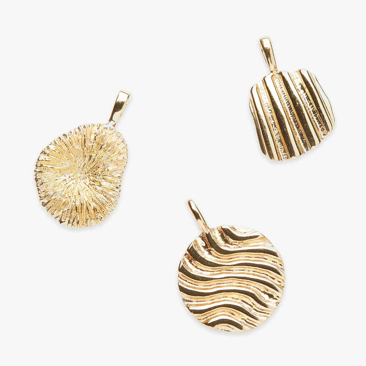 Add-on Dunes, Natural Coral, Sun of a Beach pendants gold voor wholesale door Koi Atelier